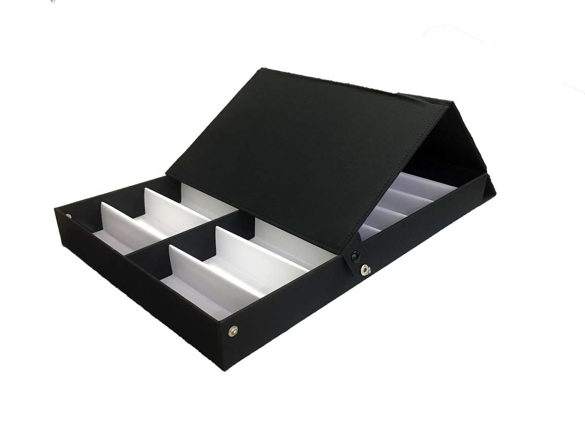 C209BLACKRM3